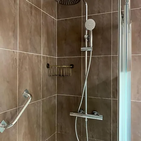 Pilgrim's House * 오 페드로우소